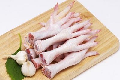 THỰC HƯ CHUYỆN ĂN CHÂN GÀ CHỮA BỆNH XƯƠNG KHỚP
